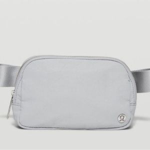 Brand new with tags ready to ship - silver everywhere belt bag